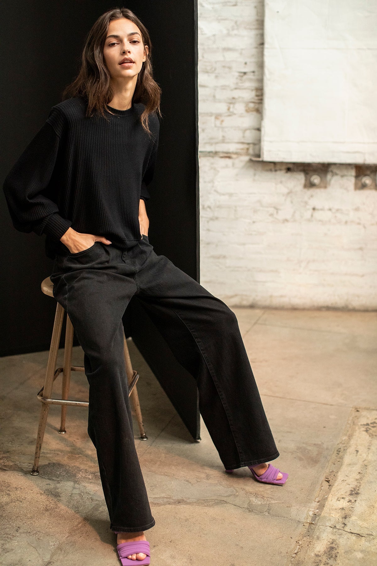 VISTA CREW NECK TOP - Velvet Staging 2.0-26916394303684
