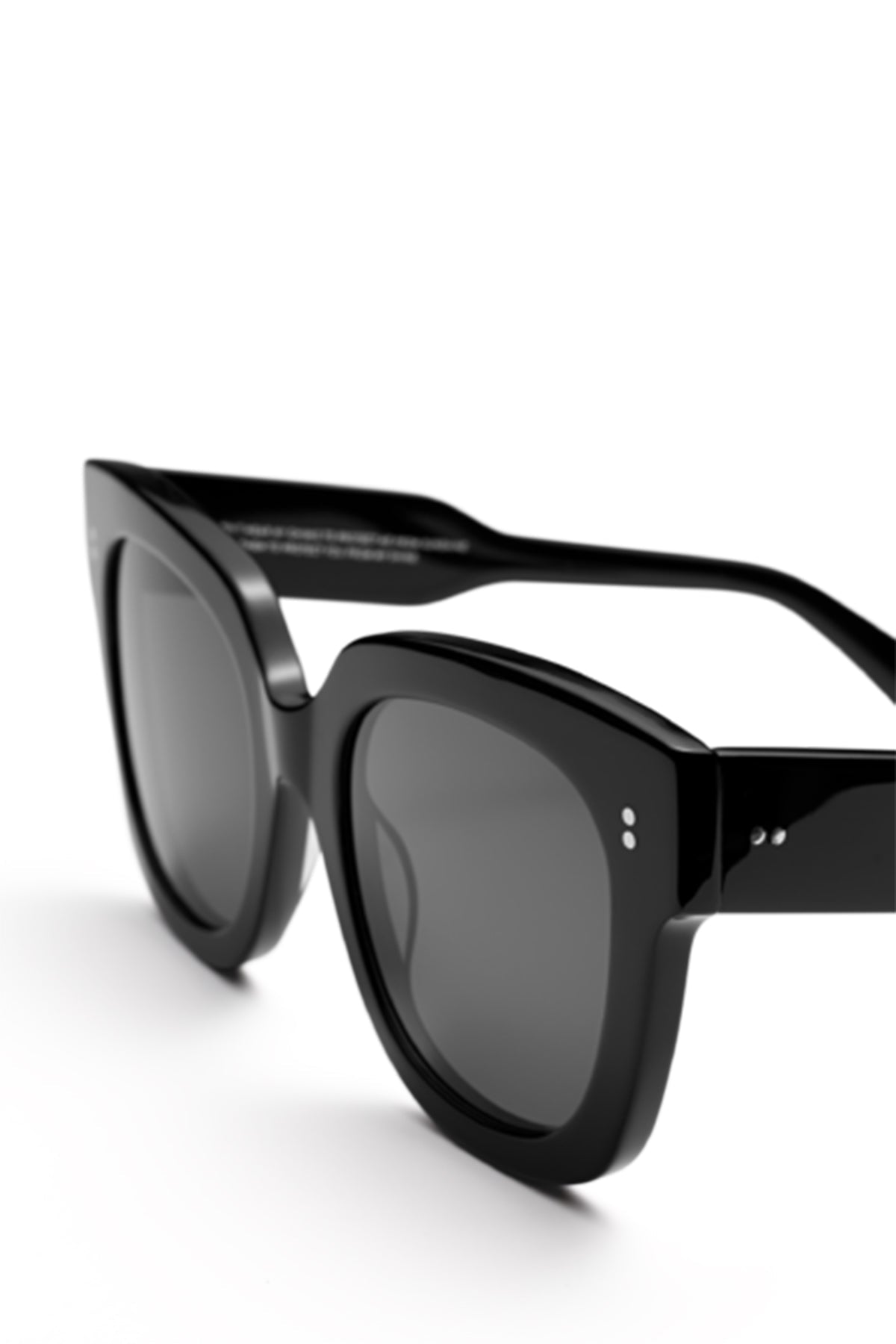 008 by CHIMI EYEWEAR - Velvet Staging 2.0-26916025041092