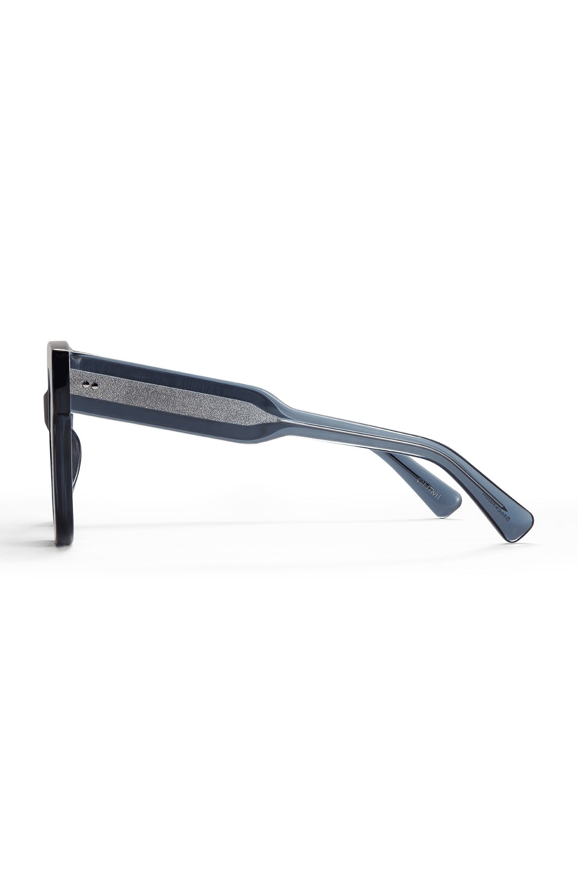 08 SUNGLASSES BY CHIMI - Velvet Staging 2.0
