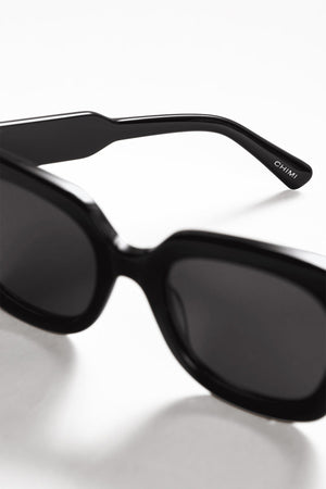 08 SUNGLASSES BY CHIMI - Velvet Staging 2.0