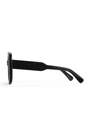10 SUNGLASSES BY CHIMI - Velvet Staging 2.0