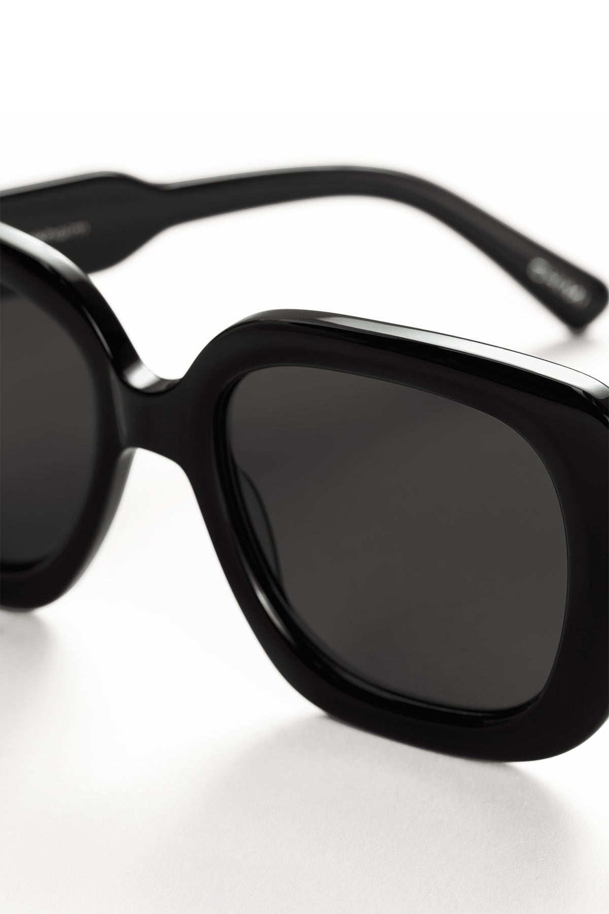10 SUNGLASSES BY CHIMI - Velvet Staging 2.0-26916026482884