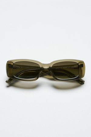 10.2 SUNGLASSES BY CHIMI - Velvet Staging 2.0