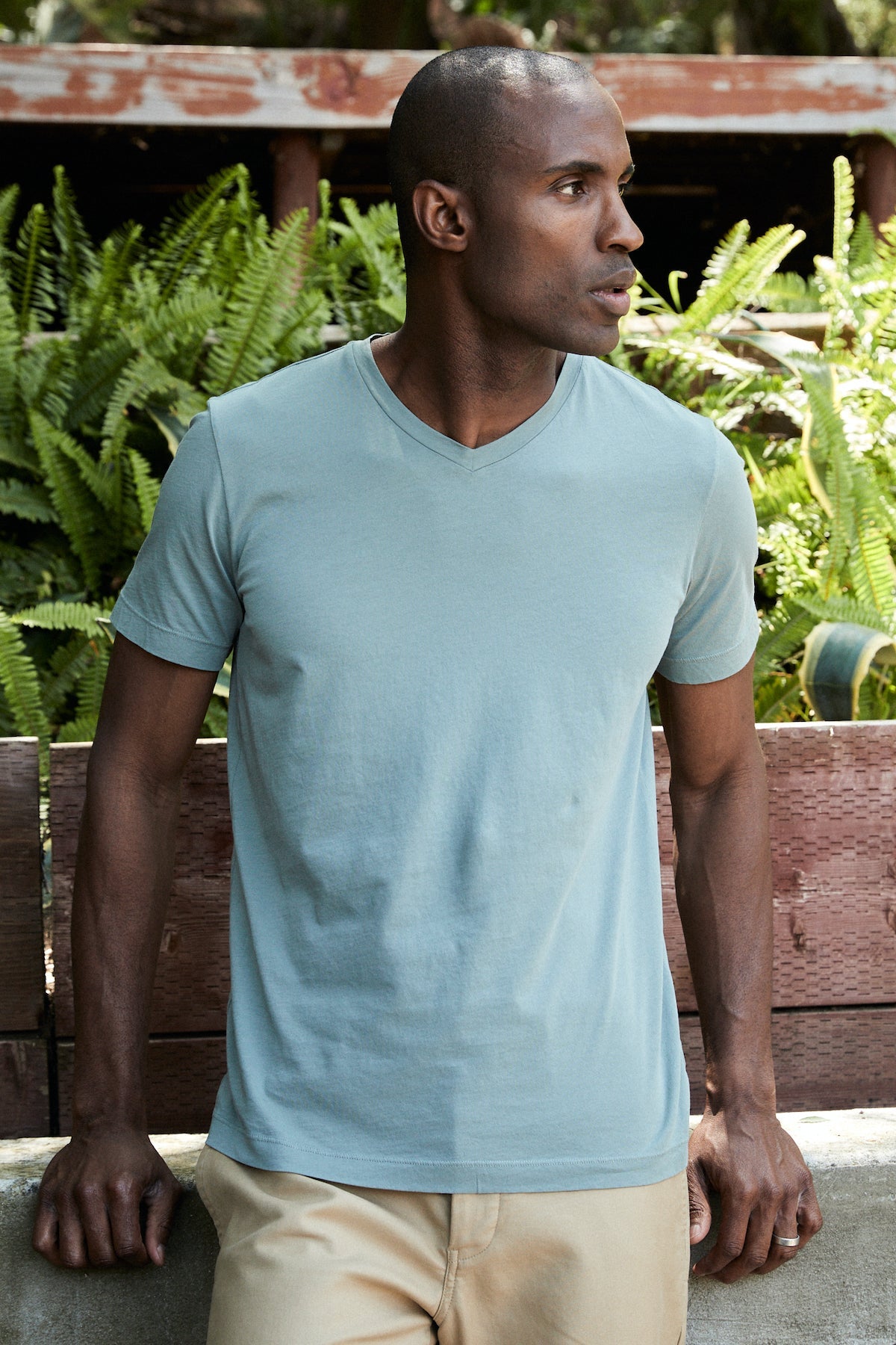 SAMSEN WHISPER CLASSIC TEE Velvet by Graham & Spencer