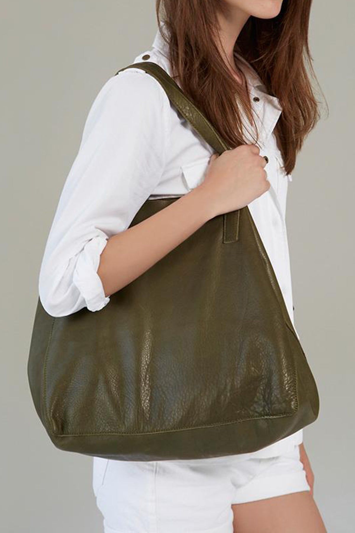 CLOVER LEATHER TOTE Velvet by Graham & Spencer