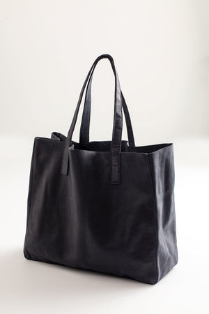 CLOVER LEATHER TOTE Velvet by Graham & Spencer