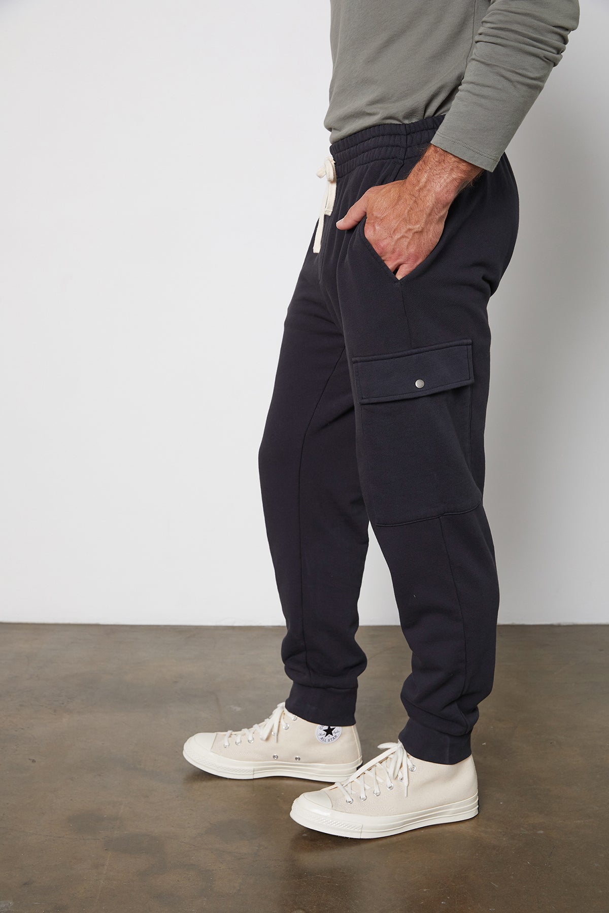 AARON DRAWSTRING JOGGER - Velvet Staging 2.0-26916020486340