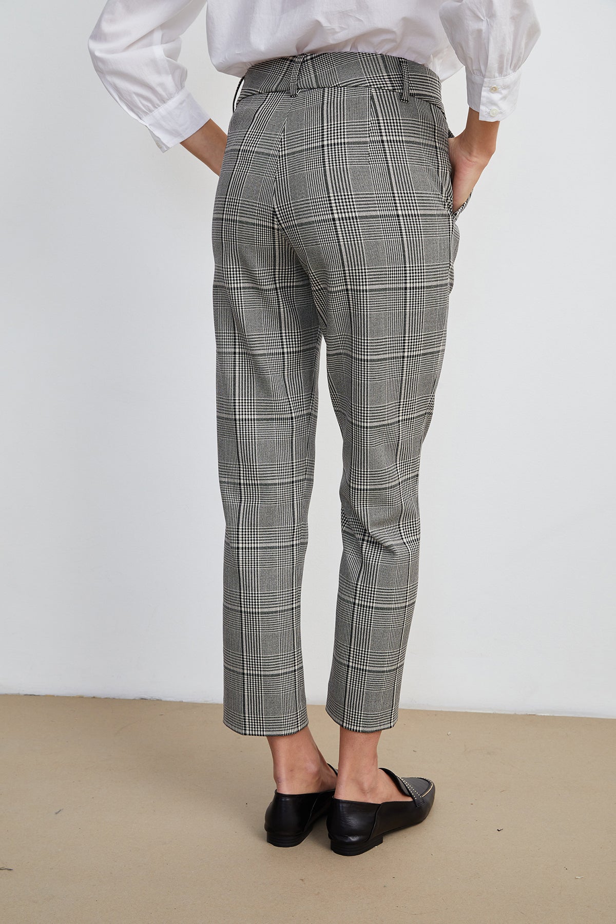 ABIGAIL PLAID STRAIGHT LEG PANT - Velvet Staging 2.0