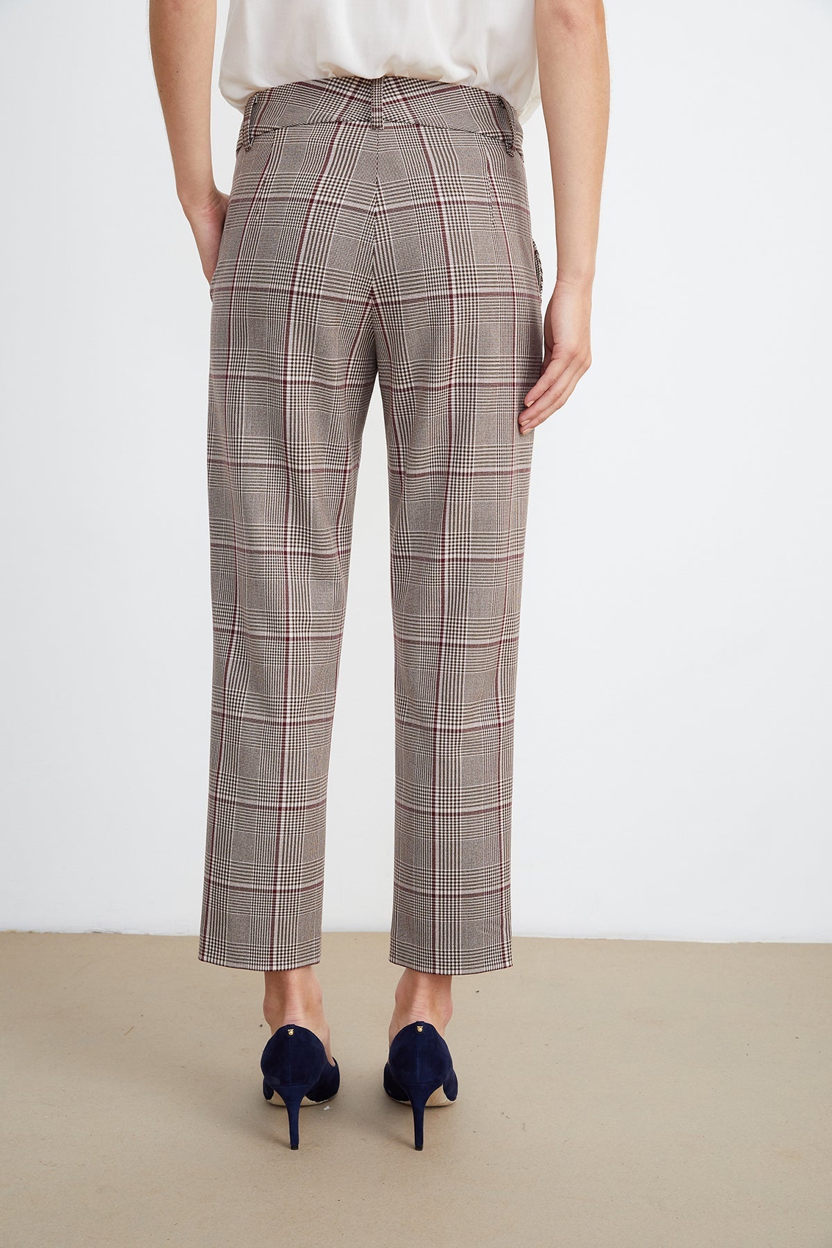 ABIGAIL PLAID STRAIGHT LEG PANT - Velvet Staging 2.0