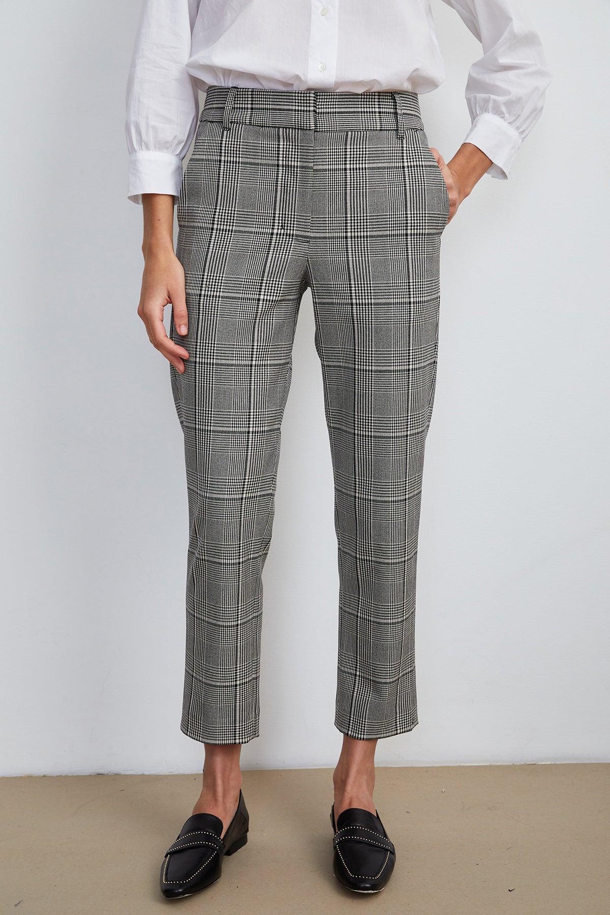 ABIGAIL PLAID STRAIGHT LEG PANT - Velvet Staging 2.0