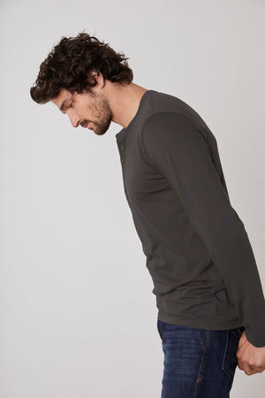ALVARO COTTON JERSEY HENLEY - Velvet Staging 2.0