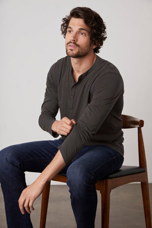 ALVARO COTTON JERSEY HENLEY - Velvet Staging 2.0