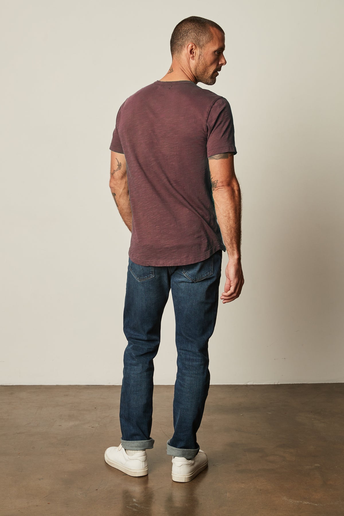 AMARO CREW NECK SLUB TEE - Velvet Staging 2.0