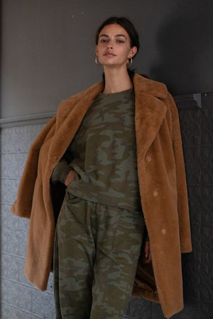 ANDREA CAMO SWEATSHIRT - Velvet Staging 2.0