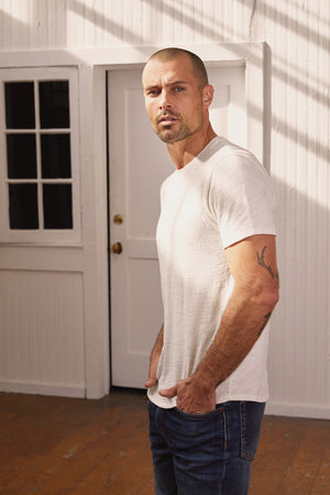 ANTON CREW NECK TEE - Velvet Staging 2.0
