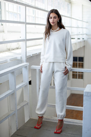 ARISSA CROPPED SWEATSHIRT - Velvet Staging 2.0