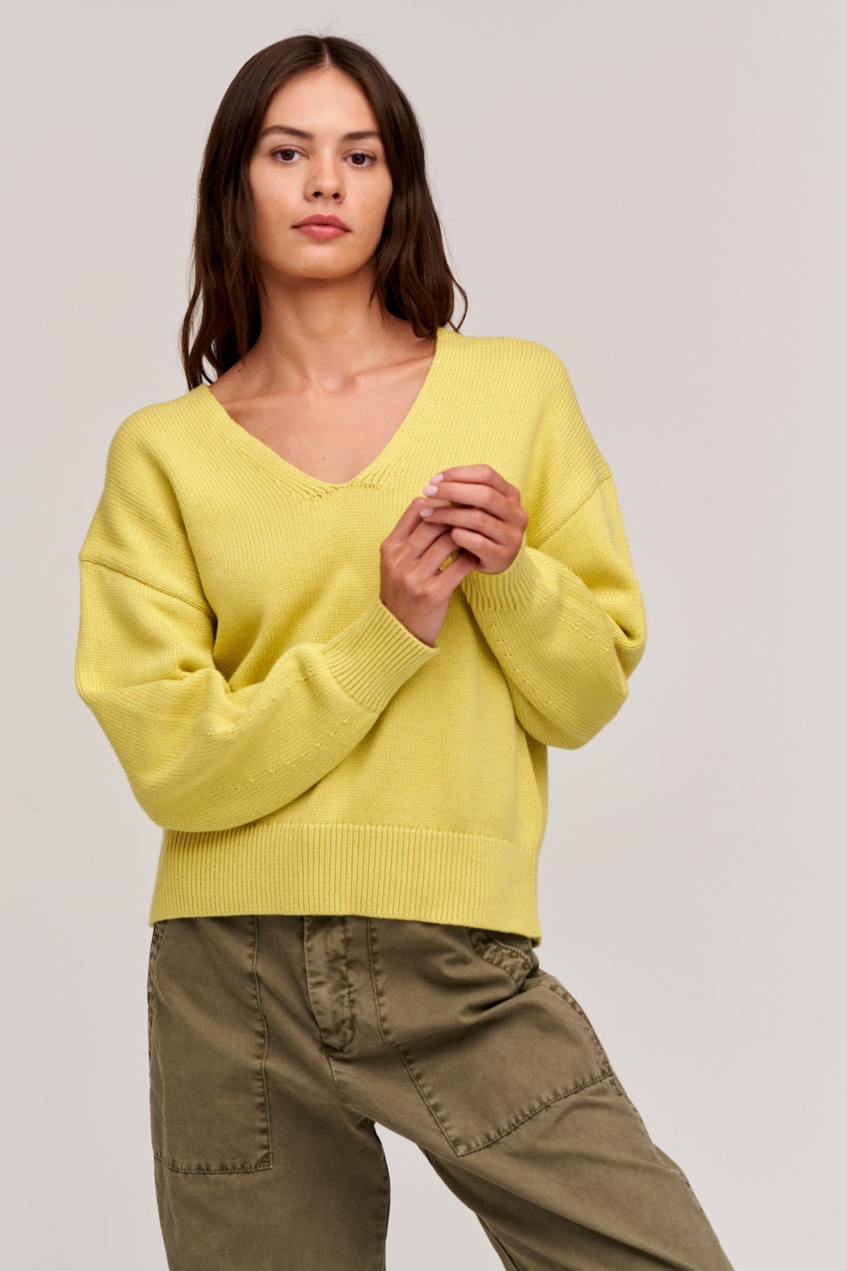 BELINDA V-NECK SWEATER - Velvet Staging 2.0