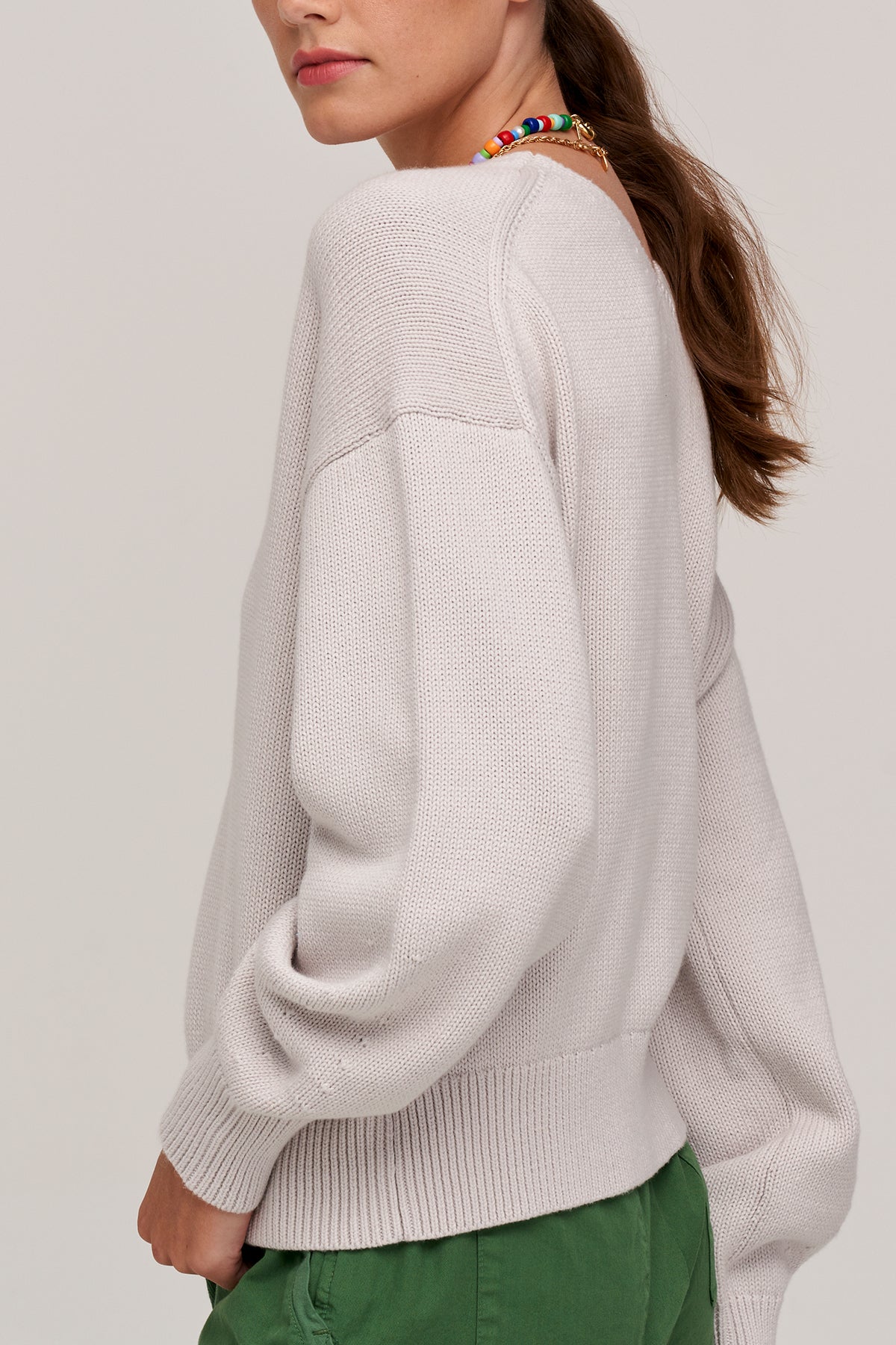 BELINDA V-NECK SWEATER - Velvet Staging 2.0-26916074815684