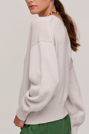BELINDA V-NECK SWEATER - Velvet Staging 2.0