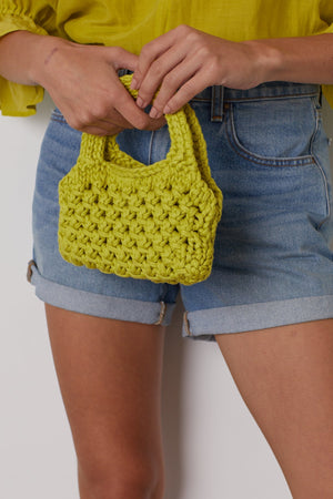 BENNIE CROCHET BAG - Velvet Staging 2.0