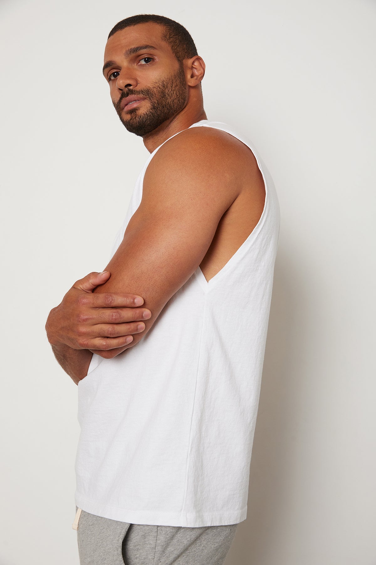 BODHI CREW NECK MUSCLE TEE - Velvet Staging 2.0