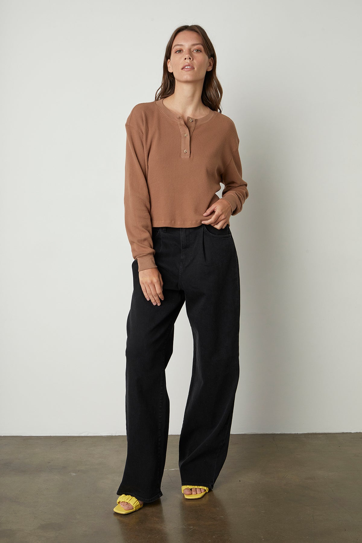 BONNIE CROPPED HENLEY - Velvet Staging 2.0
