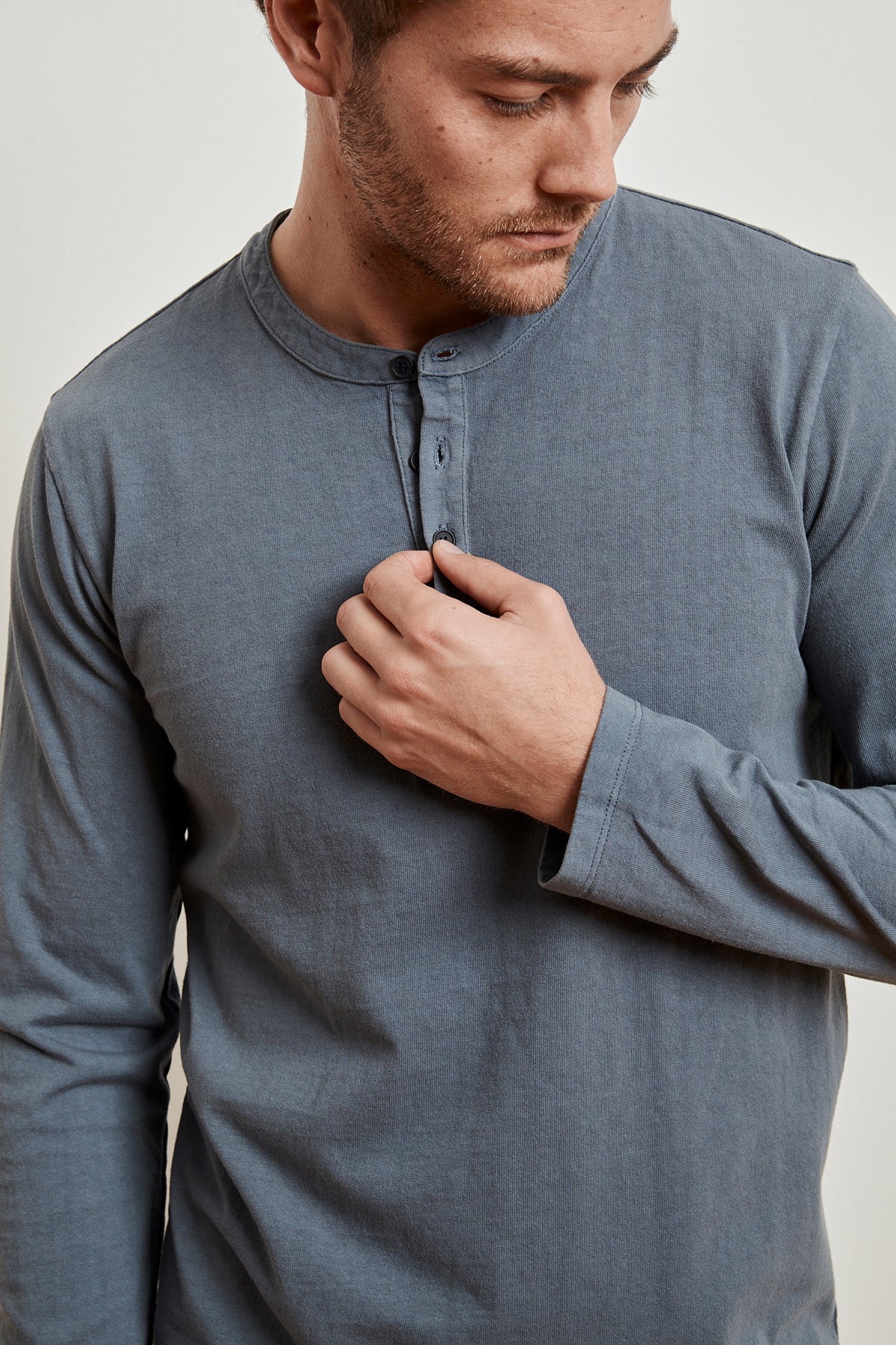 BRIAN HEAVY JERSEY HENLEY - Velvet Staging 2.0