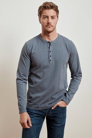 BRIAN HEAVY JERSEY HENLEY - Velvet Staging 2.0
