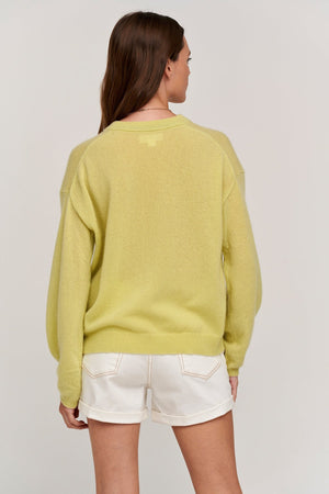 BRYNNE CASHMERE CREW NECK SWEATER - Velvet Staging 2.0