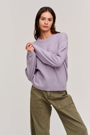 BRYNNE CASHMERE CREW NECK SWEATER - Velvet Staging 2.0