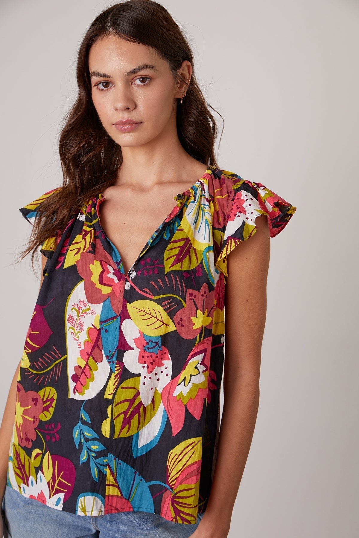 CANDACE RUFFLE SLEEVE PRINTED TOP - Velvet Staging 2.0