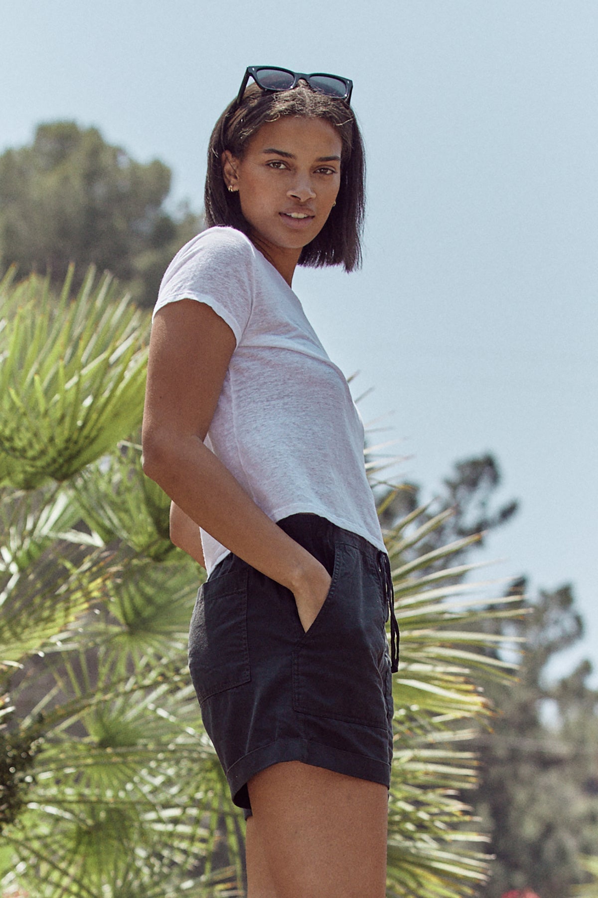 CASEY CREW NECK TEE - Velvet Staging 2.0