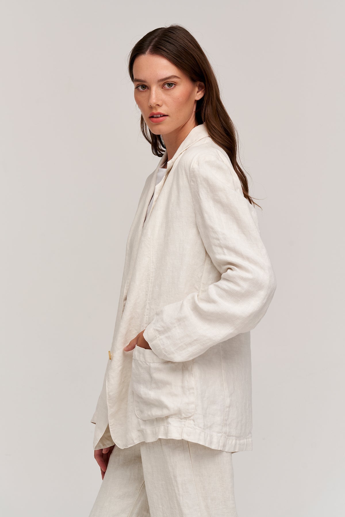 CASSIE HEAVY LINEN BLAZER - Velvet Staging 2.0