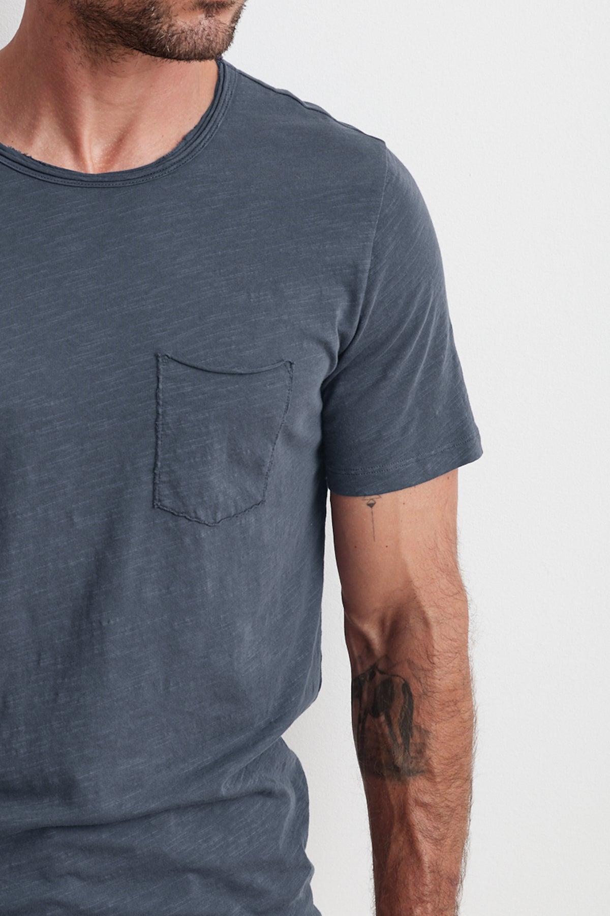   CHAD RAW EDGE COTTON SLUB POCKET TEE - Velvet Staging 2.0 