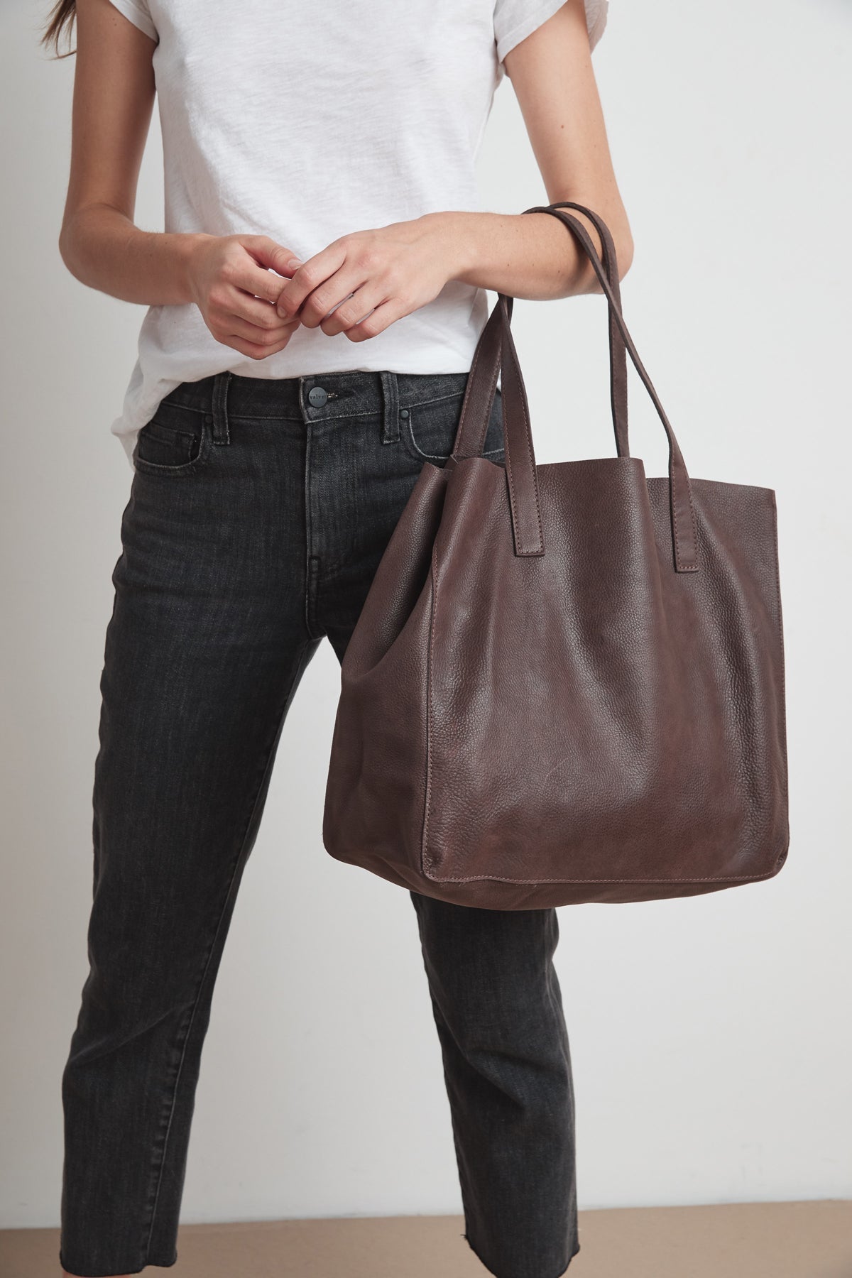 CLOVER LEATHER TOTE Velvet by Graham & Spencer-26916099129540