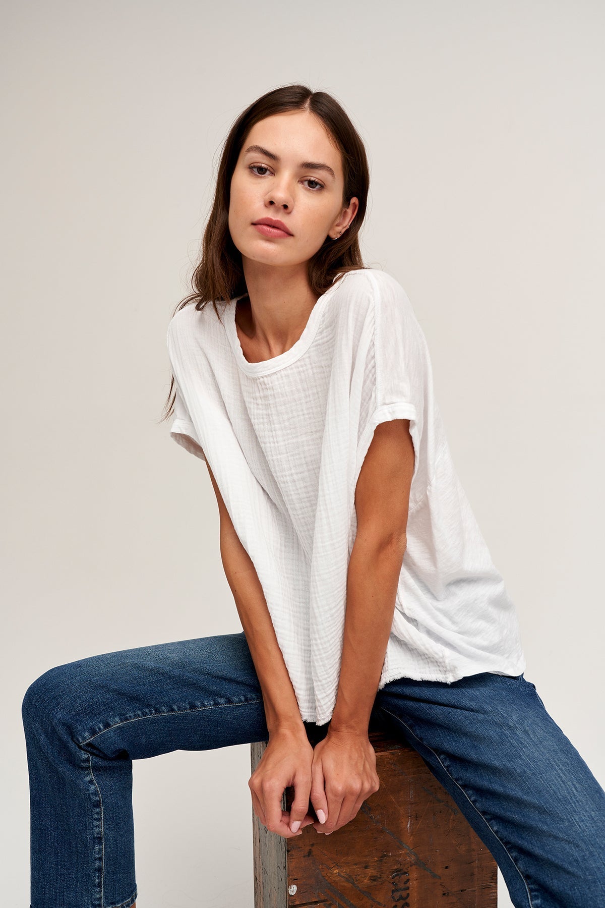 CORA BOXY TEE - Velvet Staging 2.0