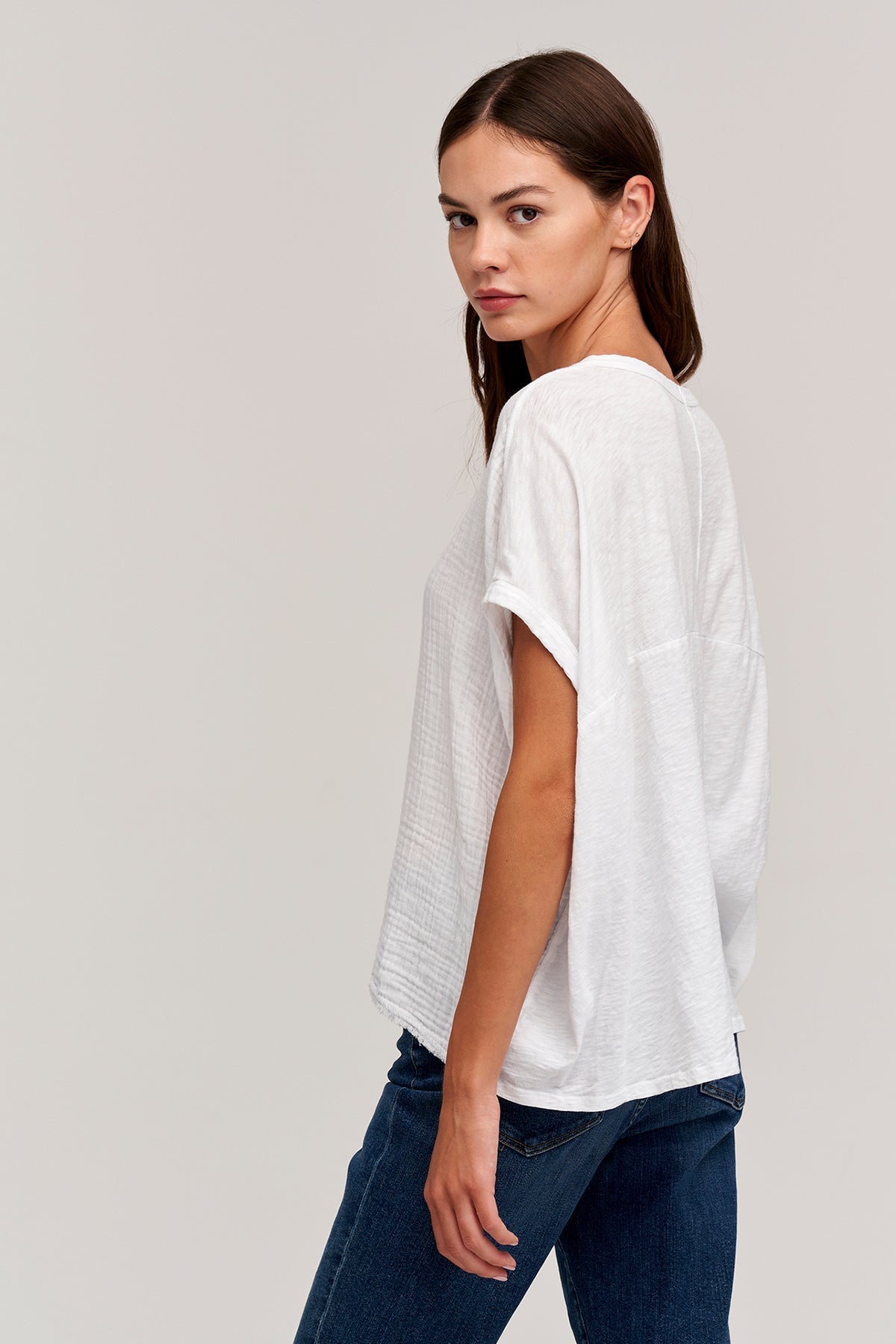 CORA BOXY TEE - Velvet Staging 2.0