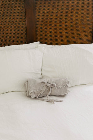 COTTON GAUZE THROW - Velvet Staging 2.0