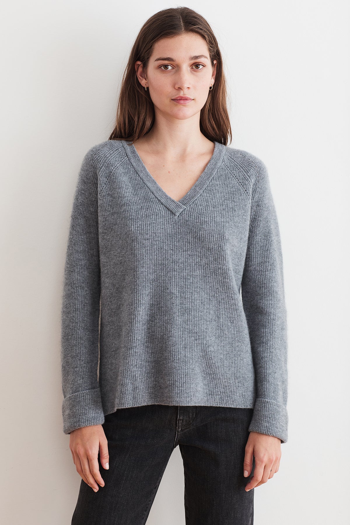 DANIELLA CASHMERE SWEATER - Velvet Staging 2.0