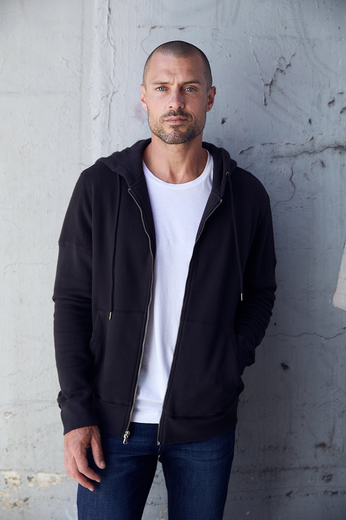 DARIUS ZIP-UP HOODIE - Velvet Staging 2.0