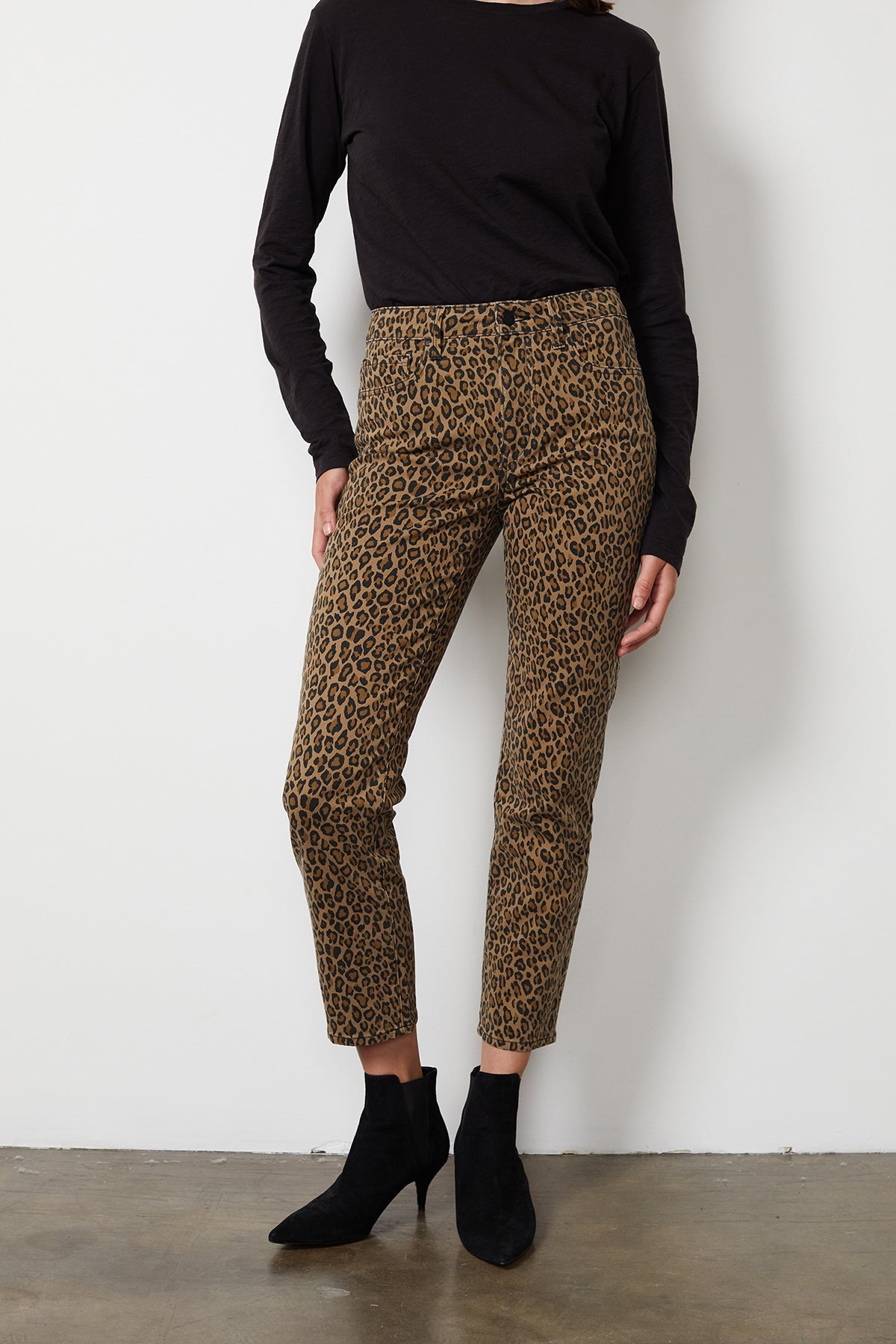 CHANELL STRAIGHT LEG DENIM
