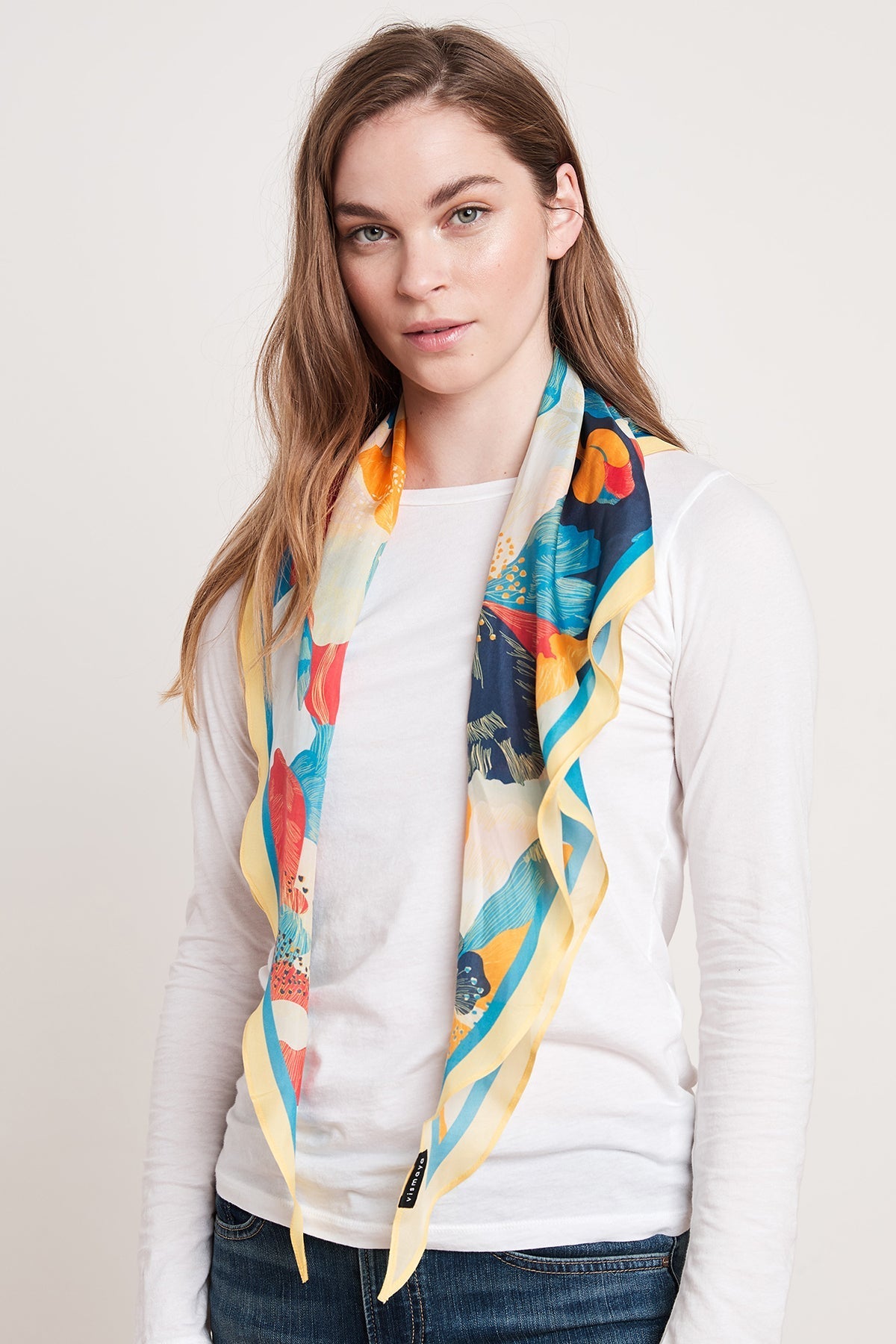 DIAMOND SHAPE SILK SCARF - Velvet Staging 2.0