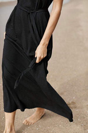 EDITH SLEEVELESS MAXI DRESS - Velvet Staging 2.0