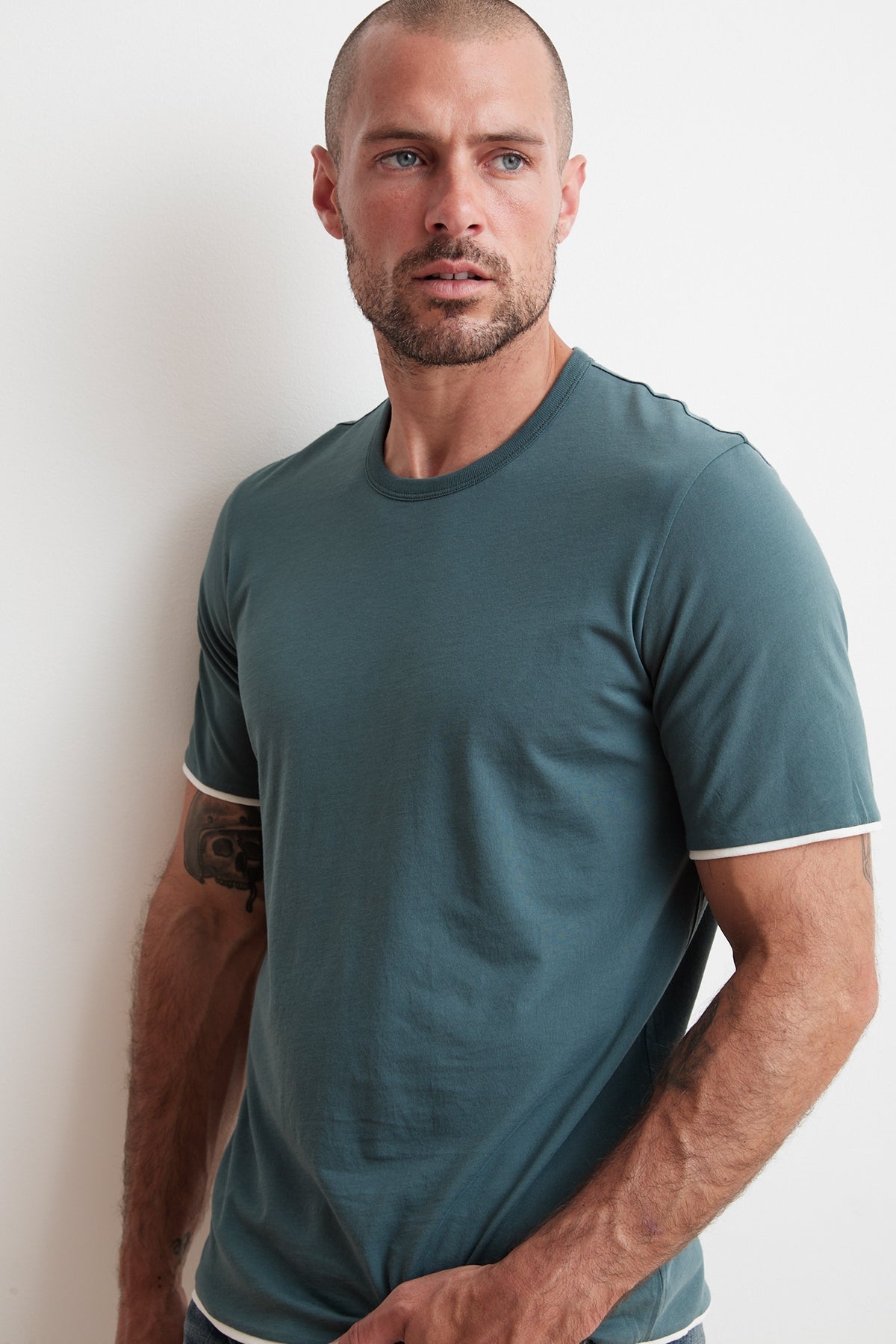ELIJAH REVERSIBLE DOUBLE LAYER TEE - Velvet Staging 2.0