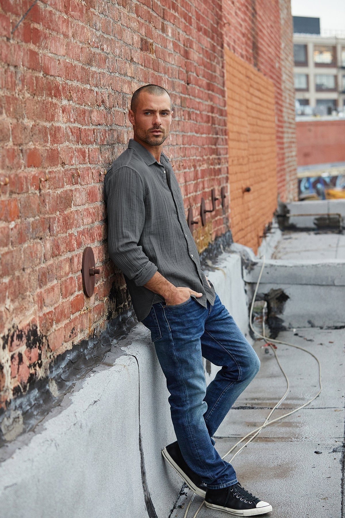 ELTON COTTON WOVEN BUTTON-UP SHIRT - Velvet Staging 2.0