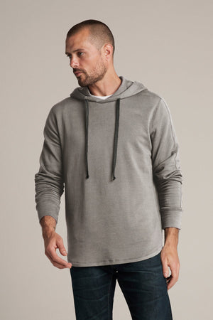 EVERT LUXE FLEECE PULLOVER HOODIE - Velvet Staging 2.0