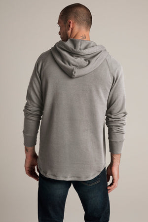 EVERT LUXE FLEECE PULLOVER HOODIE - Velvet Staging 2.0