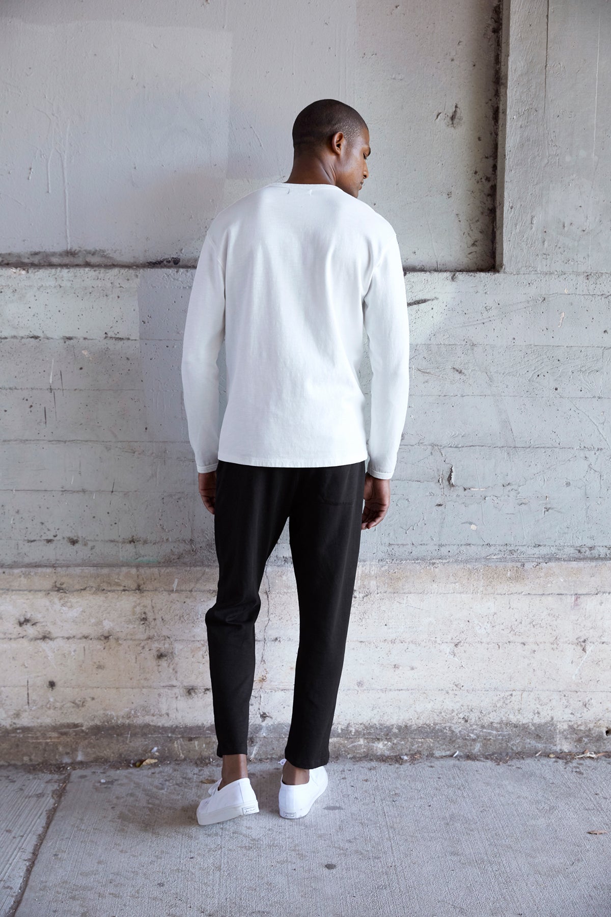 FERGUS CREW NECK TEE - Velvet Staging 2.0-26916142579908