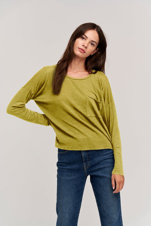 FIONA POCKET TEE - Velvet Staging 2.0