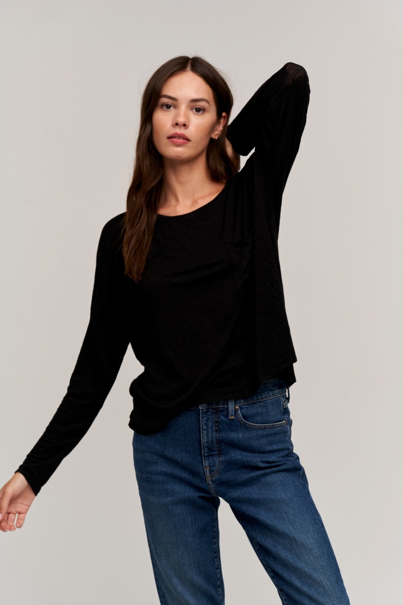 FIONA POCKET TEE - Velvet Staging 2.0